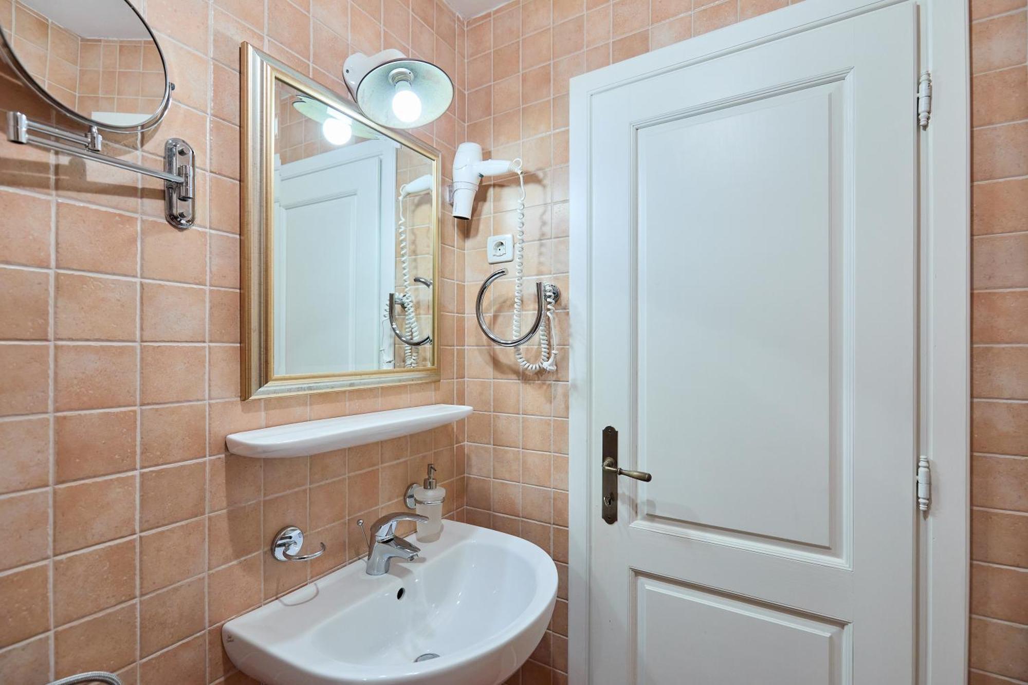 Doria Apartments ดูบรอฟนิก ภายนอก รูปภาพ